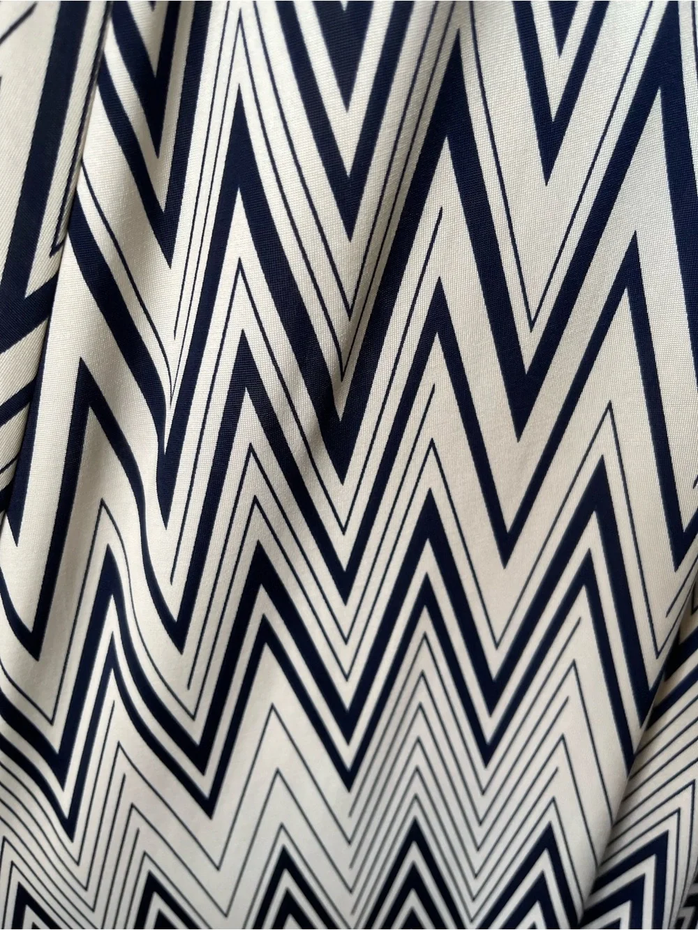 TBAGS LOS ANGELES Chevron Zigzag Pattern V Neckline Spaghetti Straps Maxi Dress